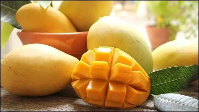 12 tác dụng của sinh tố xoài đối với sức khỏe và làm đẹp